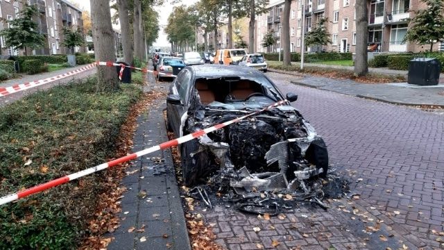 brandstichting autobrand